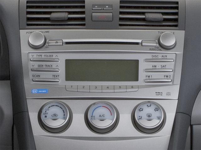 2010 Toyota Camry 4dr Sdn I4 Auto LE