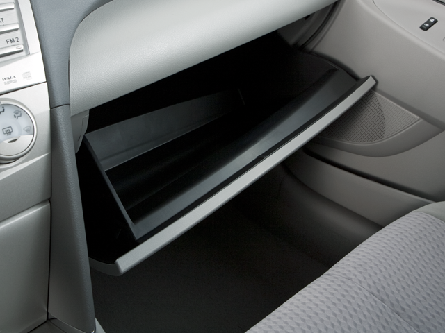 2010 Toyota Camry 4dr Sdn I4 Auto LE