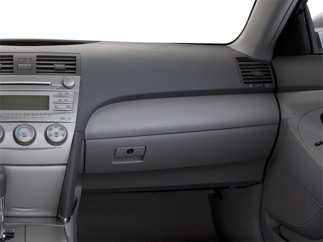 2010 Toyota Camry 4dr Sdn I4 Auto LE