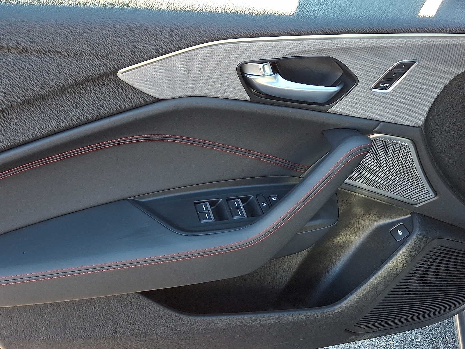 2025 Acura TLX SH-AWD w/A-Spec Package