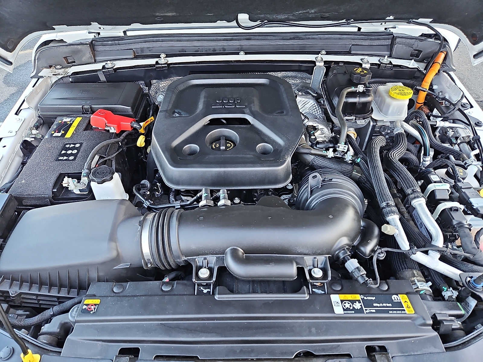 2024 Jeep Wrangler 4xe Sahara 4x4