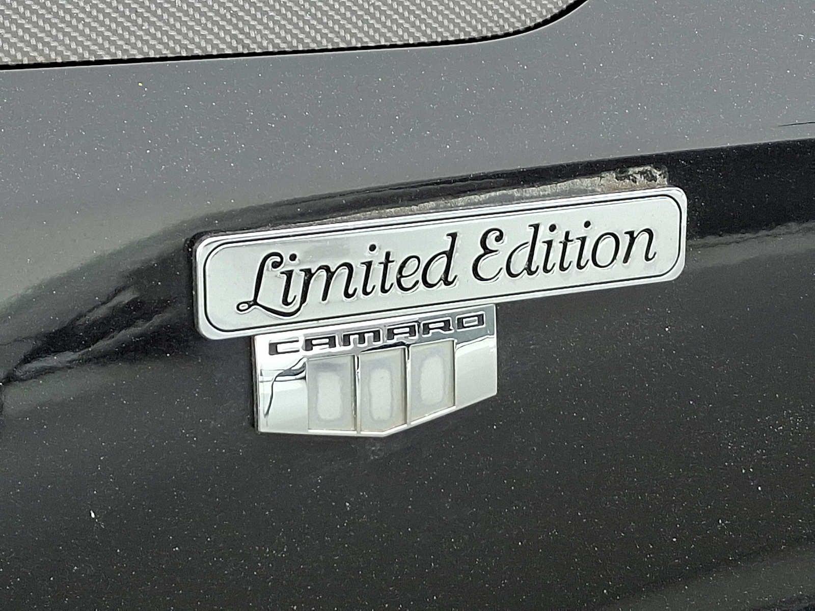 2017 Chevrolet Camaro 2dr Cpe 1LT