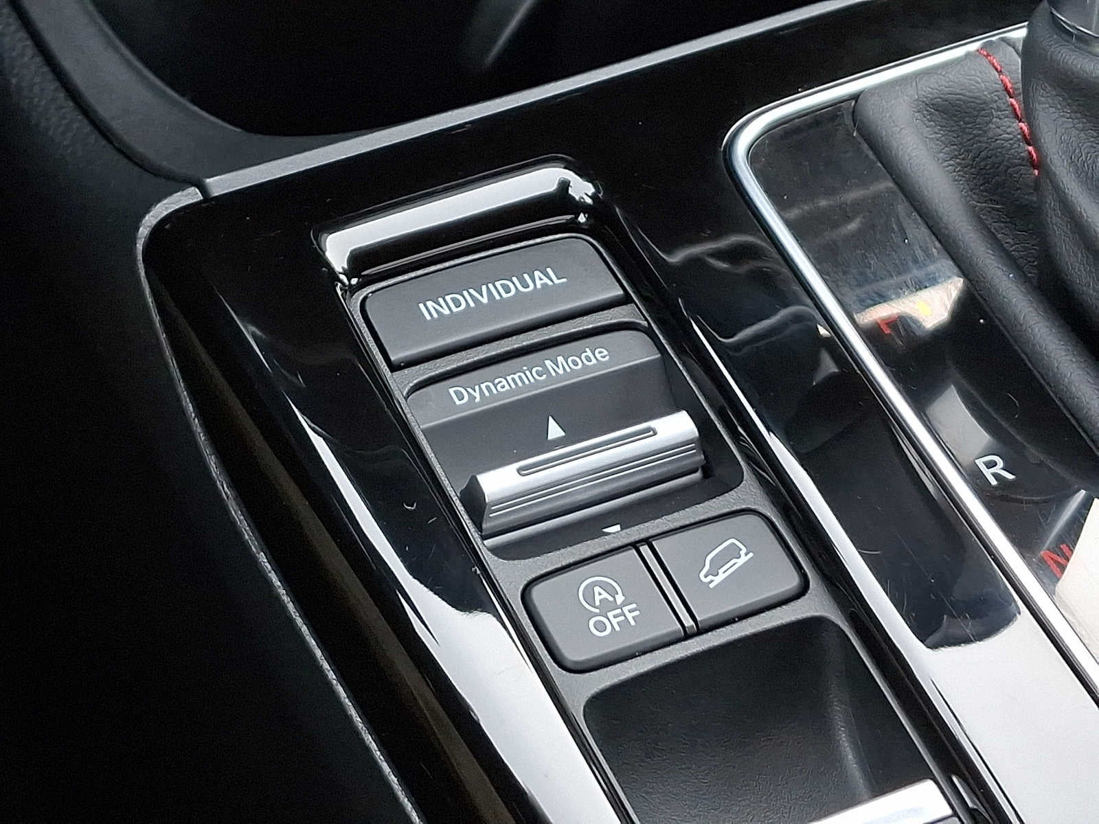 2025 Acura ADX AWD w/A-Spec Advance Package