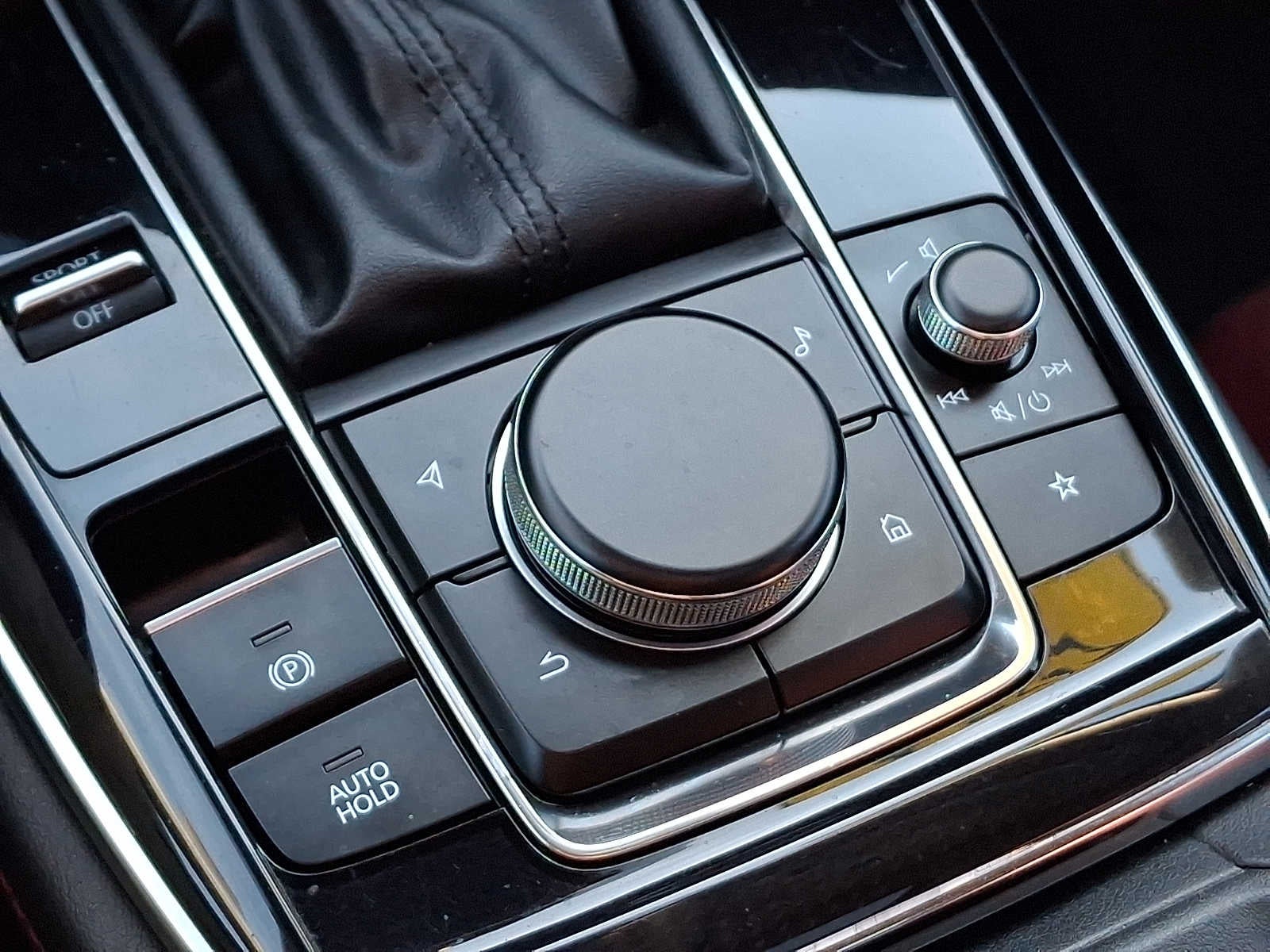 2024 Mazda Mazda CX-30 2.5 S Carbon Edition AWD