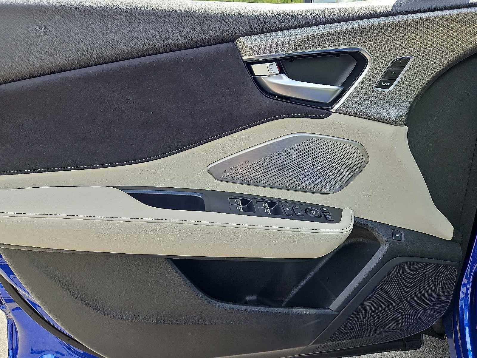 2025 Acura RDX SH-AWD w/A-Spec Advance Package