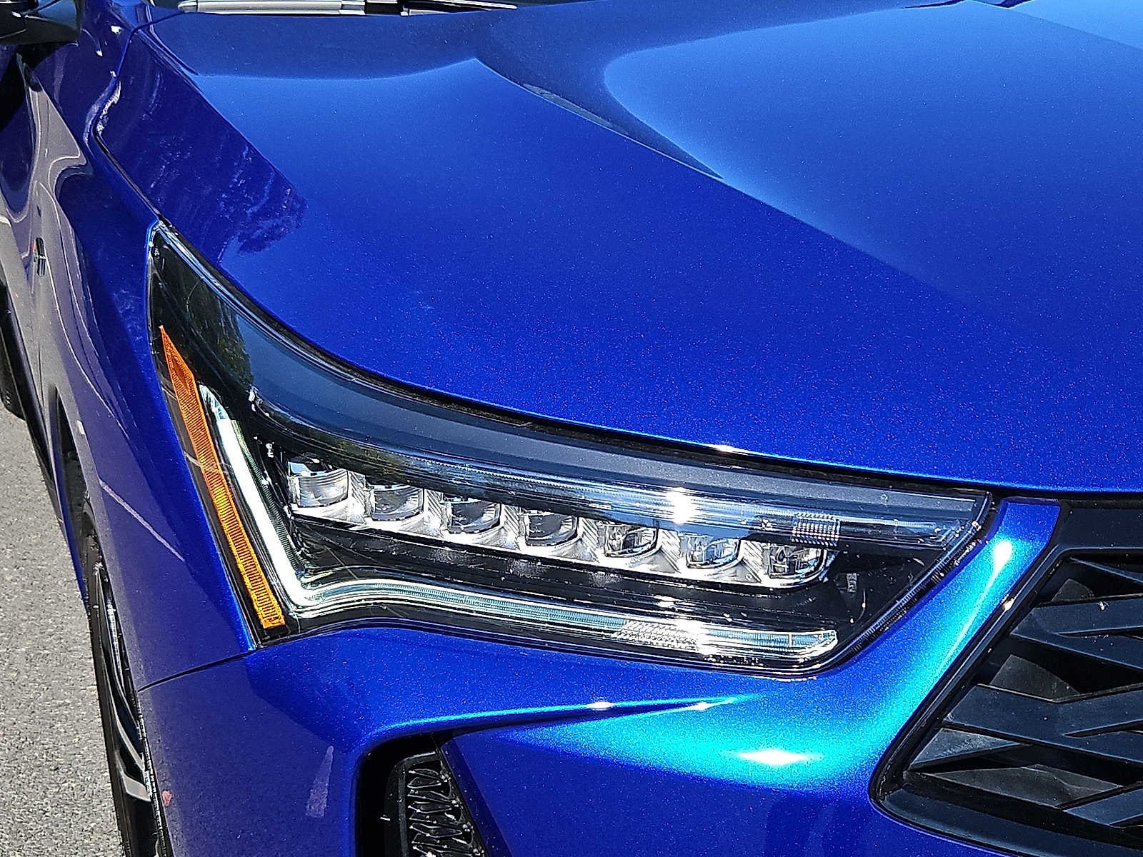 2025 Acura RDX SH-AWD w/A-Spec Advance Package