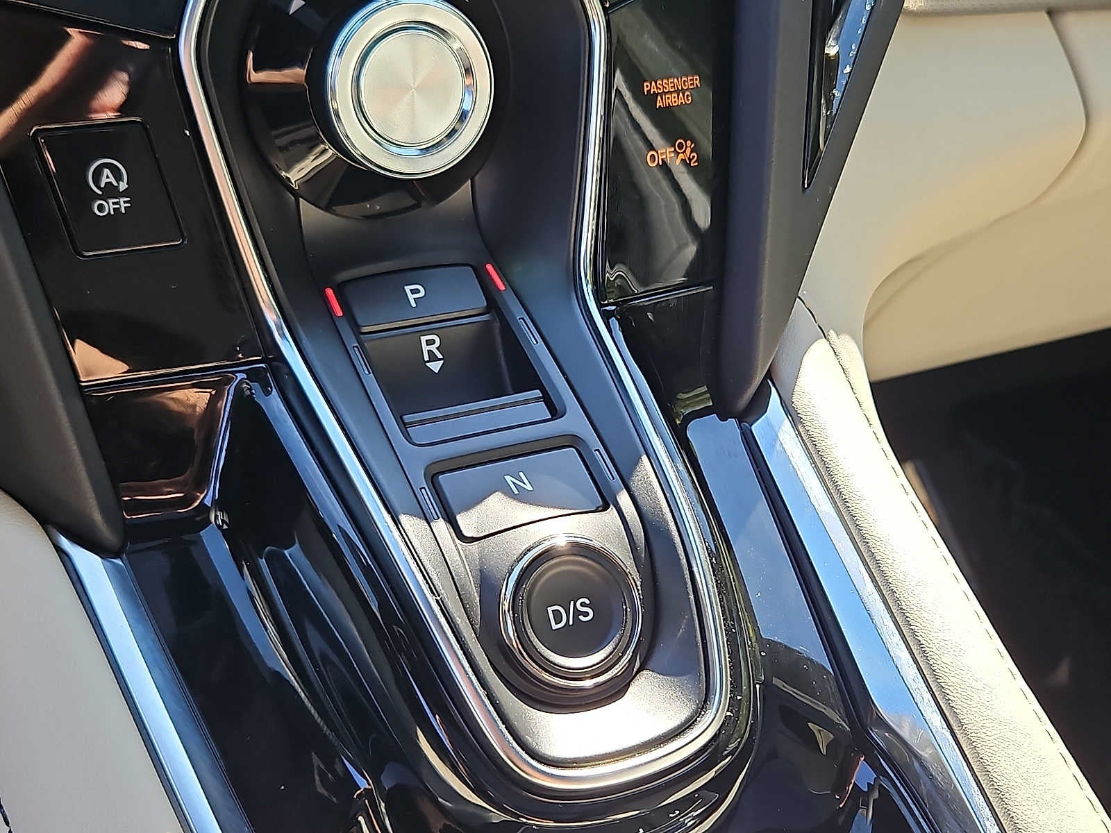 2025 Acura RDX SH-AWD w/A-Spec Advance Package