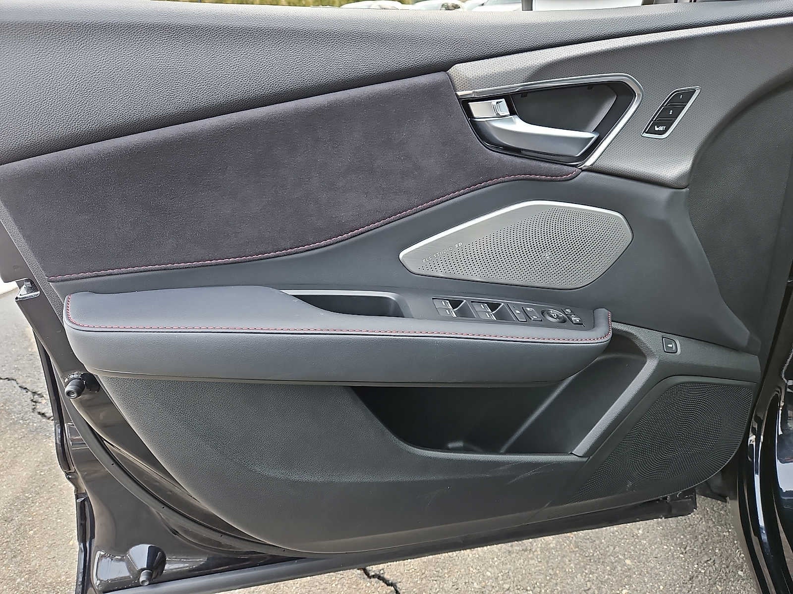 2025 Acura RDX SH-AWD w/A-Spec Advance Package