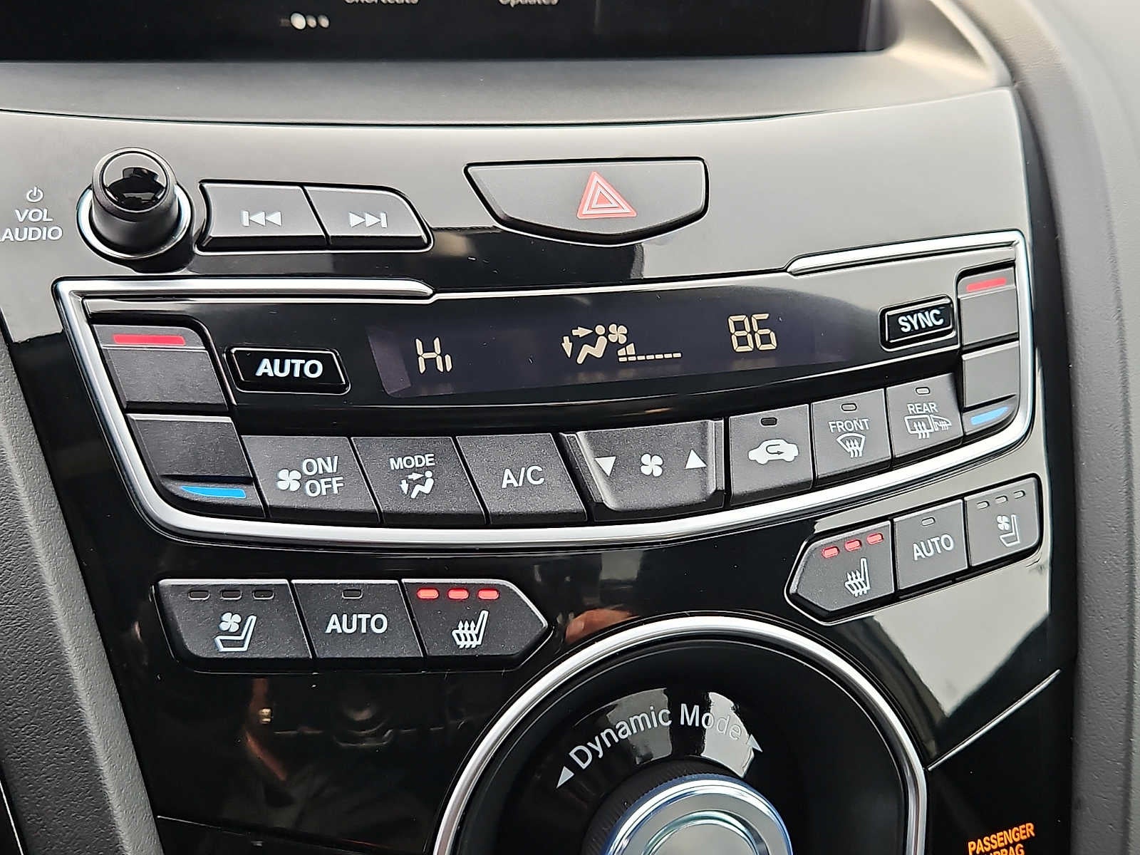 2025 Acura RDX SH-AWD w/A-Spec Advance Package