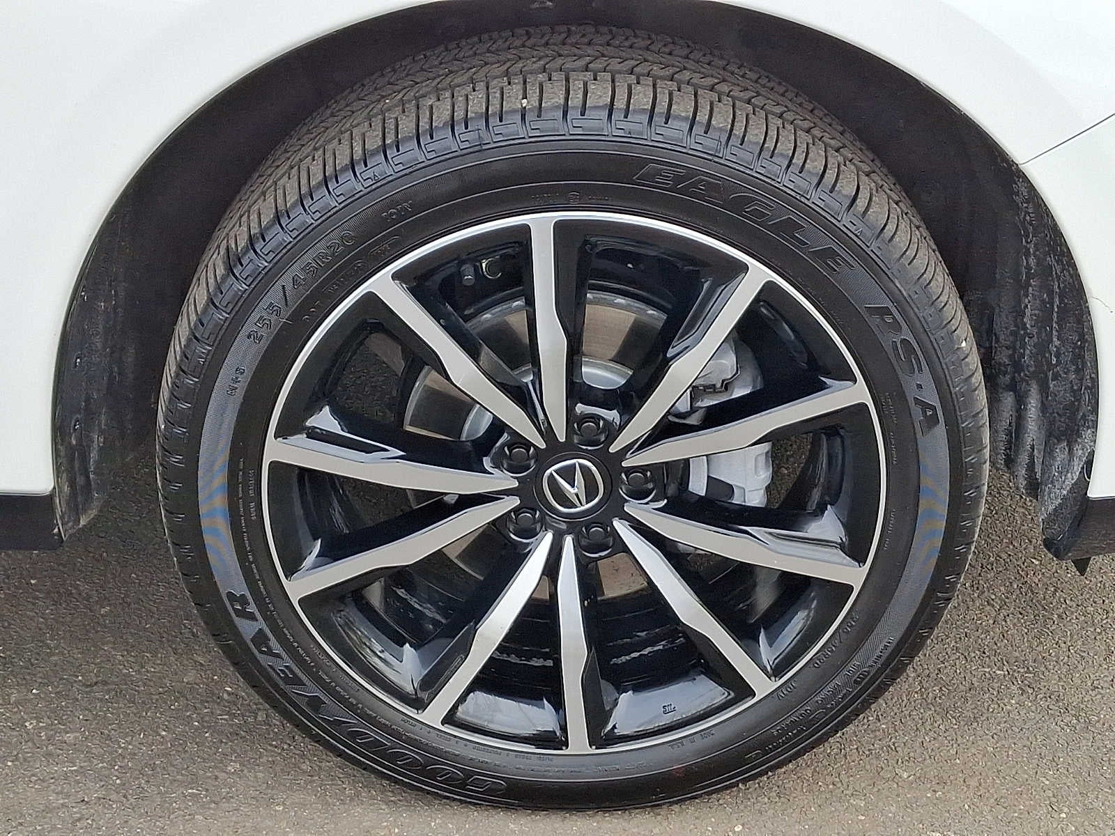 2025 Acura RDX SH-AWD w/A-Spec Advance Package