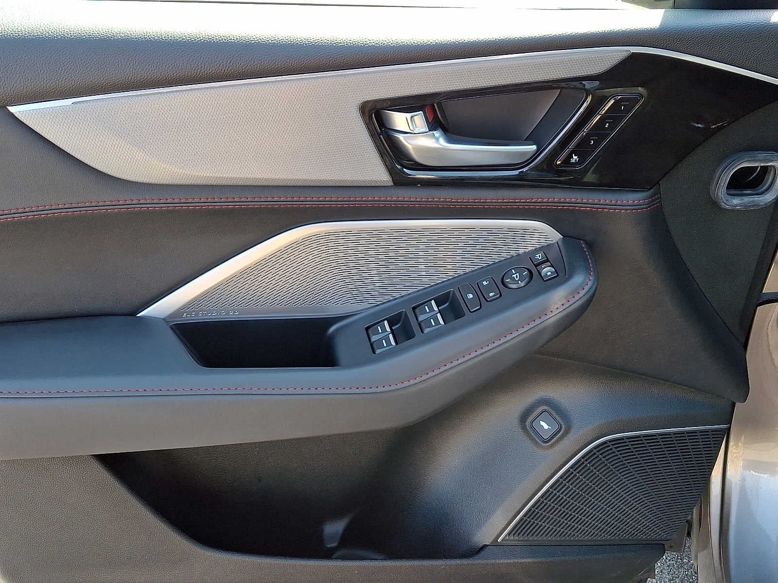 2023 Acura MDX SH-AWD w/A-Spec Package