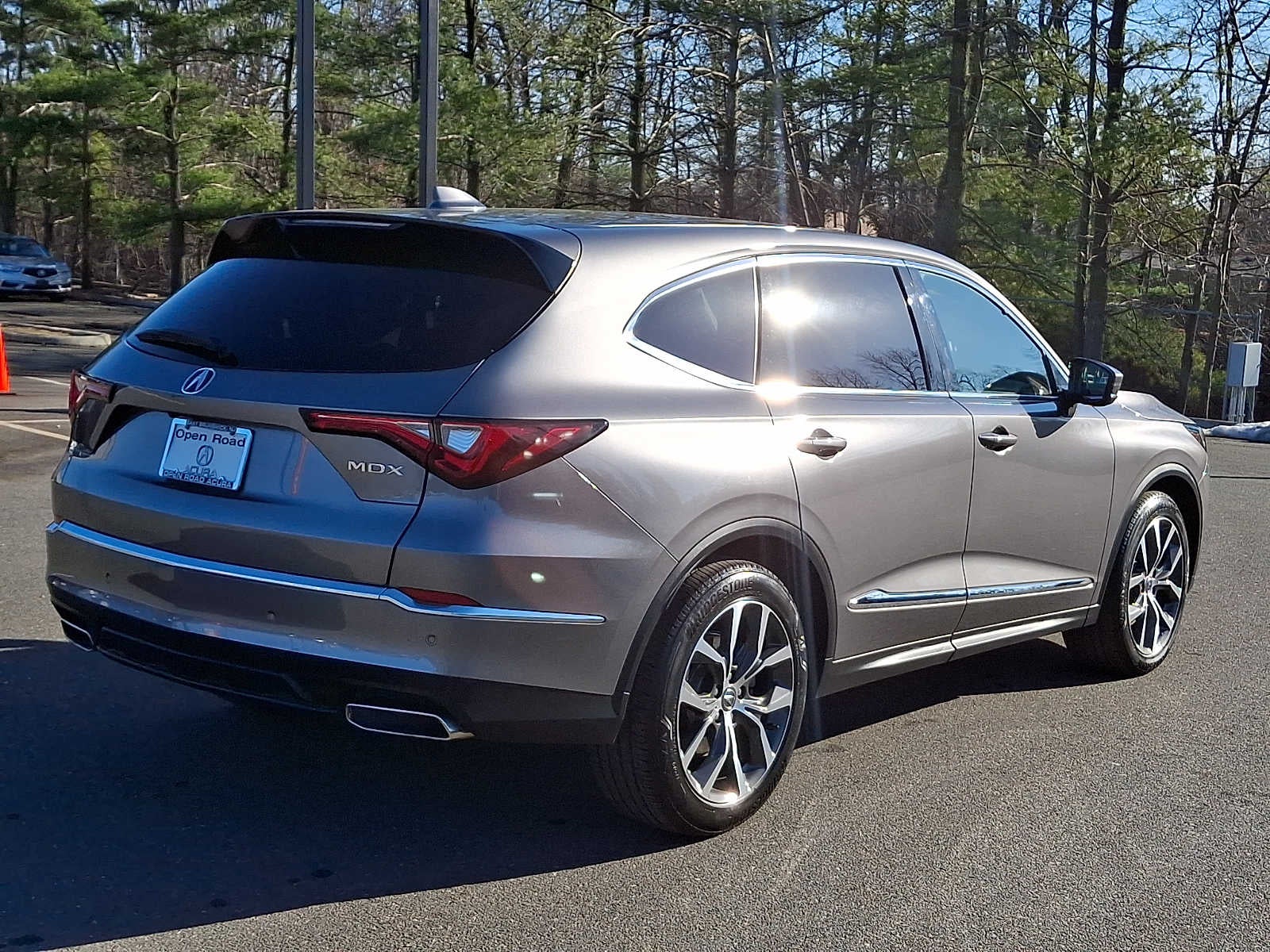 2023 Acura MDX SH-AWD w/Technology Package