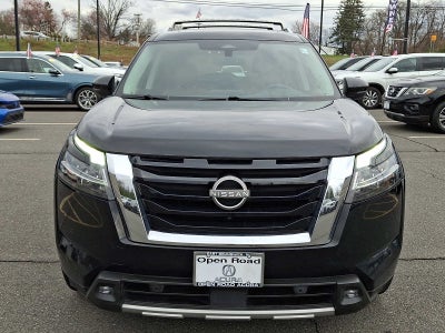 2022 Nissan Pathfinder Platinum 4WD