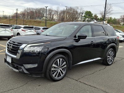 2022 Nissan Pathfinder Platinum 4WD