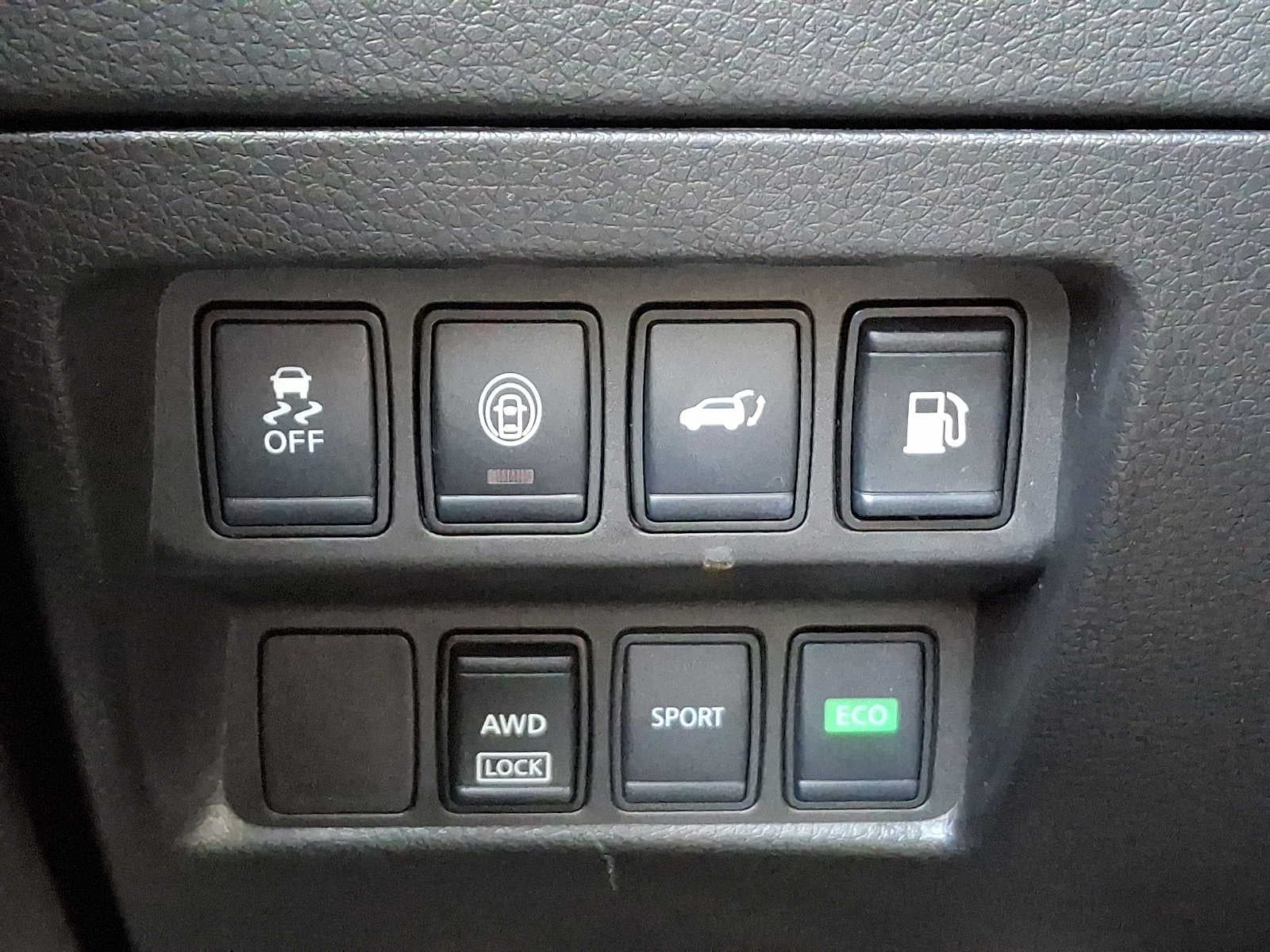 2020 Nissan Rogue AWD SV