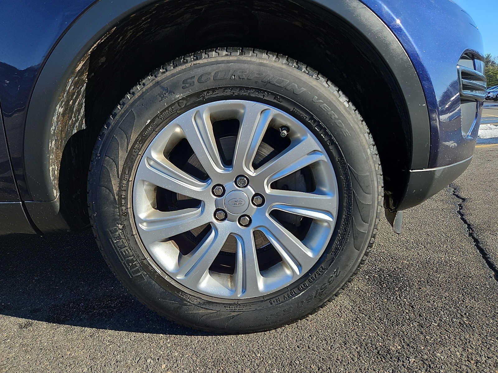 2016 Land Rover Discovery Sport AWD 4dr SE