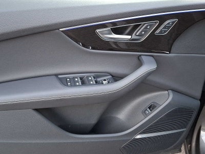 2025 Audi Q7 Premium Plus 55 TFSI quattro